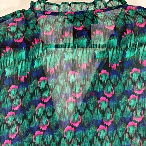 3/4 sleeve teal green & hot pink print blouse with ruffle around neck and front - Picture 6 of 6